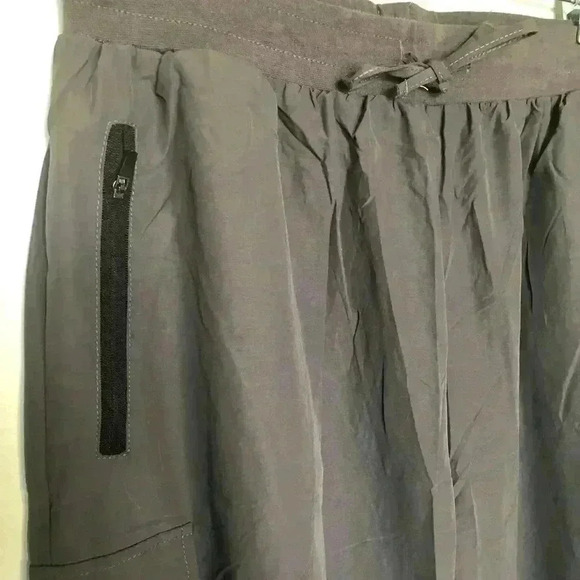 Womens size Large Cargo Jogger Lightweight Quick Dry Athletic Workout Pants NWT - Picture 6 of 14